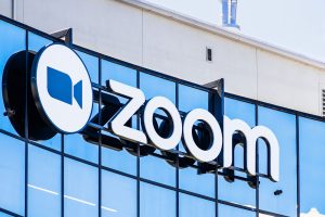 why zoom wants employees back hybrid office strategy