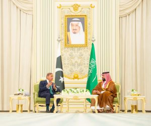 Pakistan, Saudi Arabia Sign Defence Pact for Joint Response