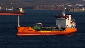 India’s top oil buyer follows Western sanctions